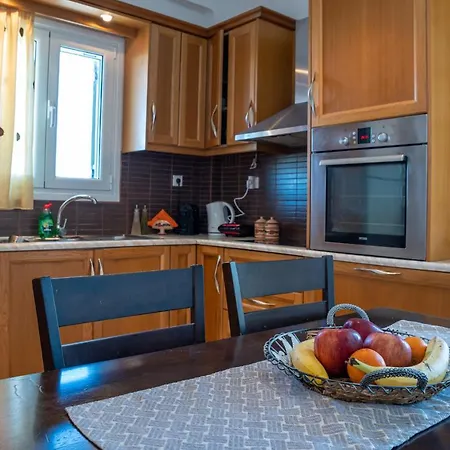 Вилла Tzaneta's Star View *