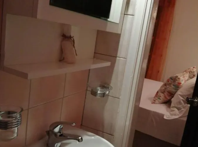 Vila Tzaneta's Star View