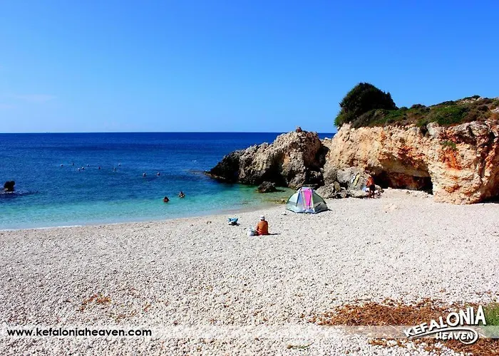 Tzaneta's Star View Mandoukata